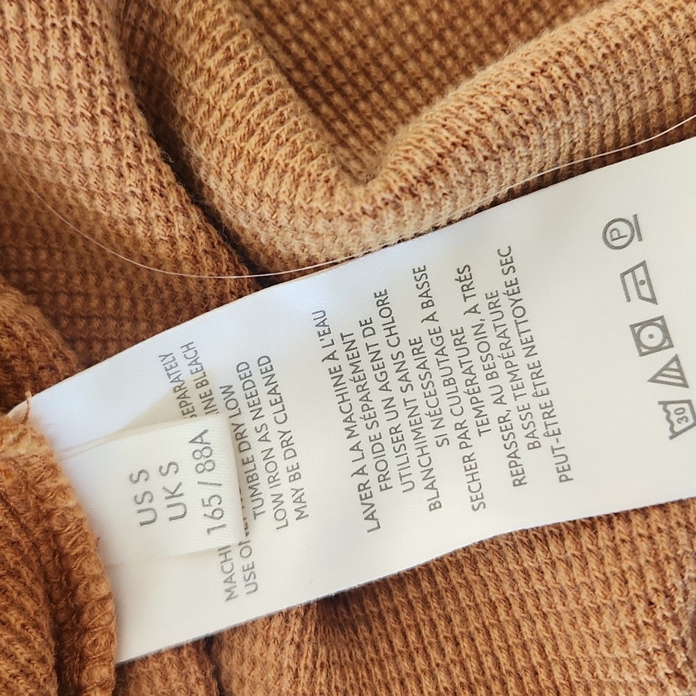 NWT..Free People Thermal top - Picture 8 of 9
